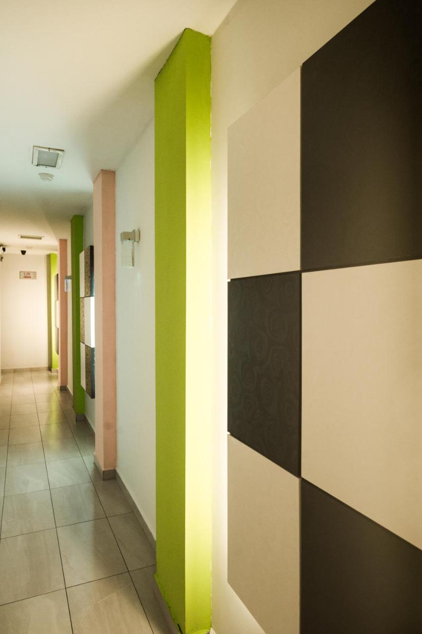 Hotel Ciq @ Wong Ah Fook Johor Bahru Exterior photo