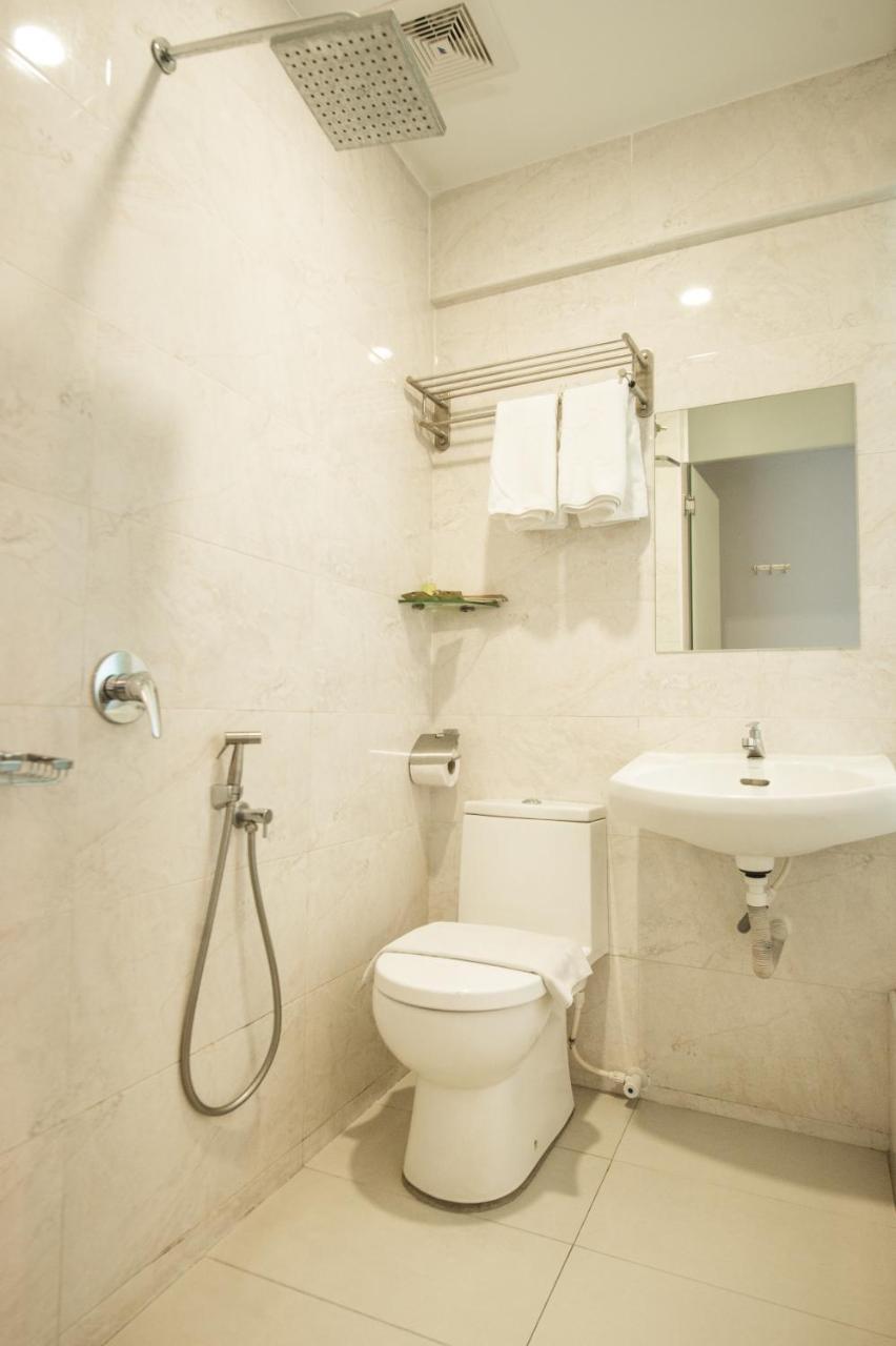 Hotel Ciq @ Wong Ah Fook Johor Bahru Exterior photo